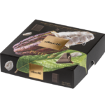 okoládové štvorčeky s plnené šťavou z dužiny z kakaového ovocia